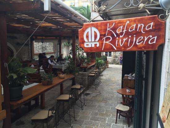 Kafana Rivijera