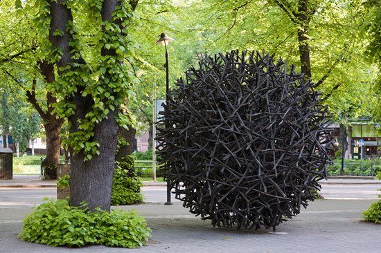 Kotkan veistospromenadi