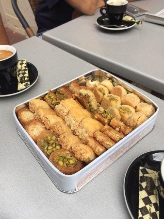 Zorkot - Epicerie Libanaise & Salon de The