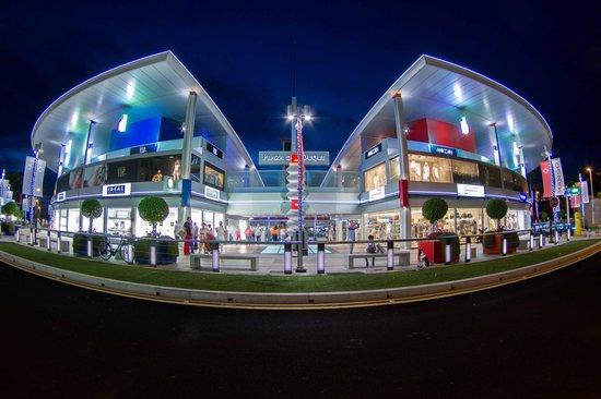 Plaza del Duque -ostoskeskus