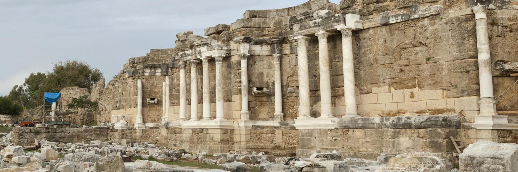 Apollon ja Athenan temppelit