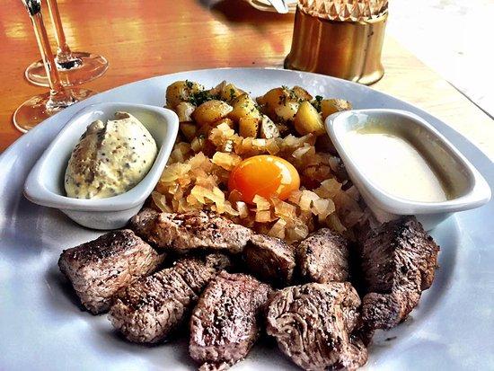 Brasserie Vau De Ville