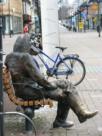 Sculpture Susi Kosiomatkalla